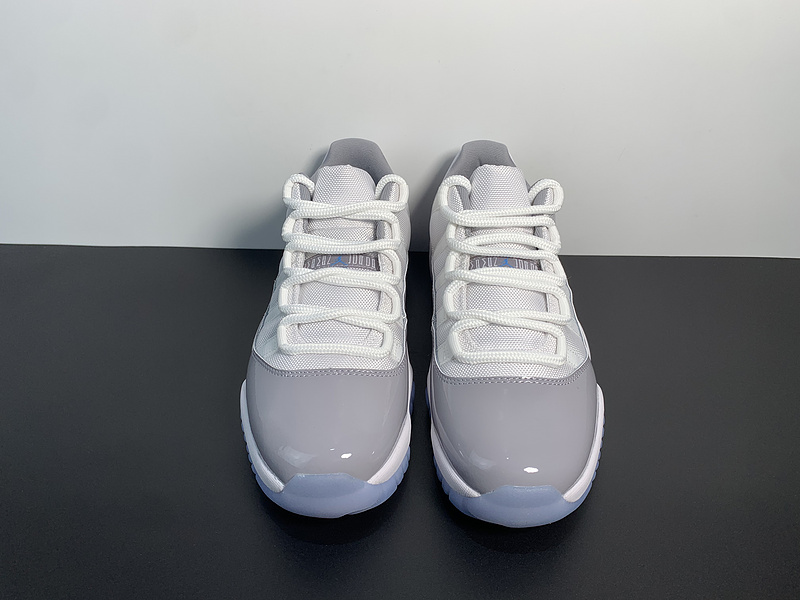 Air Jordan 11 Low 
