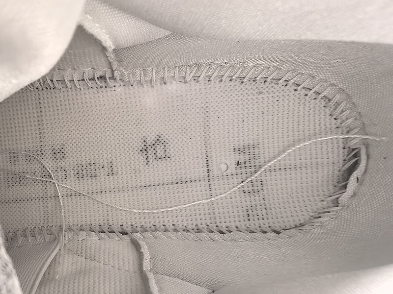 Air Jordan 3 “Sail/Metallic Silver”CK9246-100