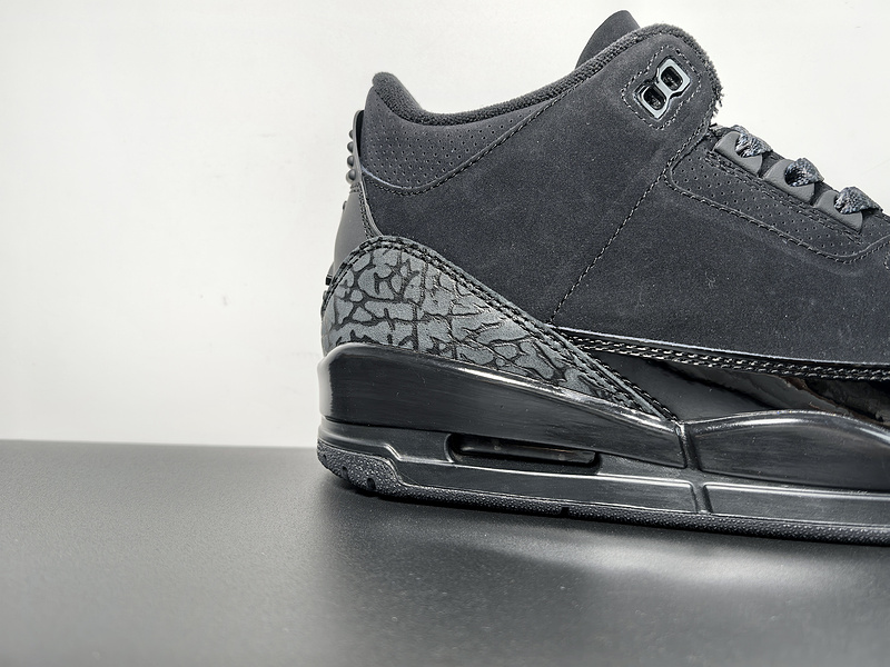 Air Jordan 3 “Black Cat”2025 CT8532-001