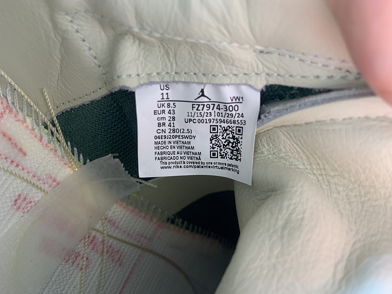 Nina Chanel Abney x Air Jordan 3 OG SP WMNS FZ7974-300