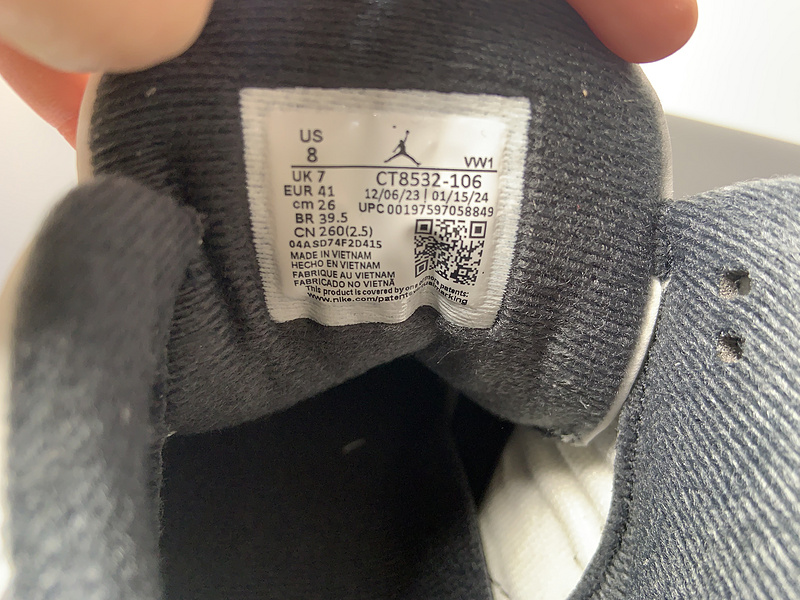 Jordan 3 Retro Cement Grey CT8532-106