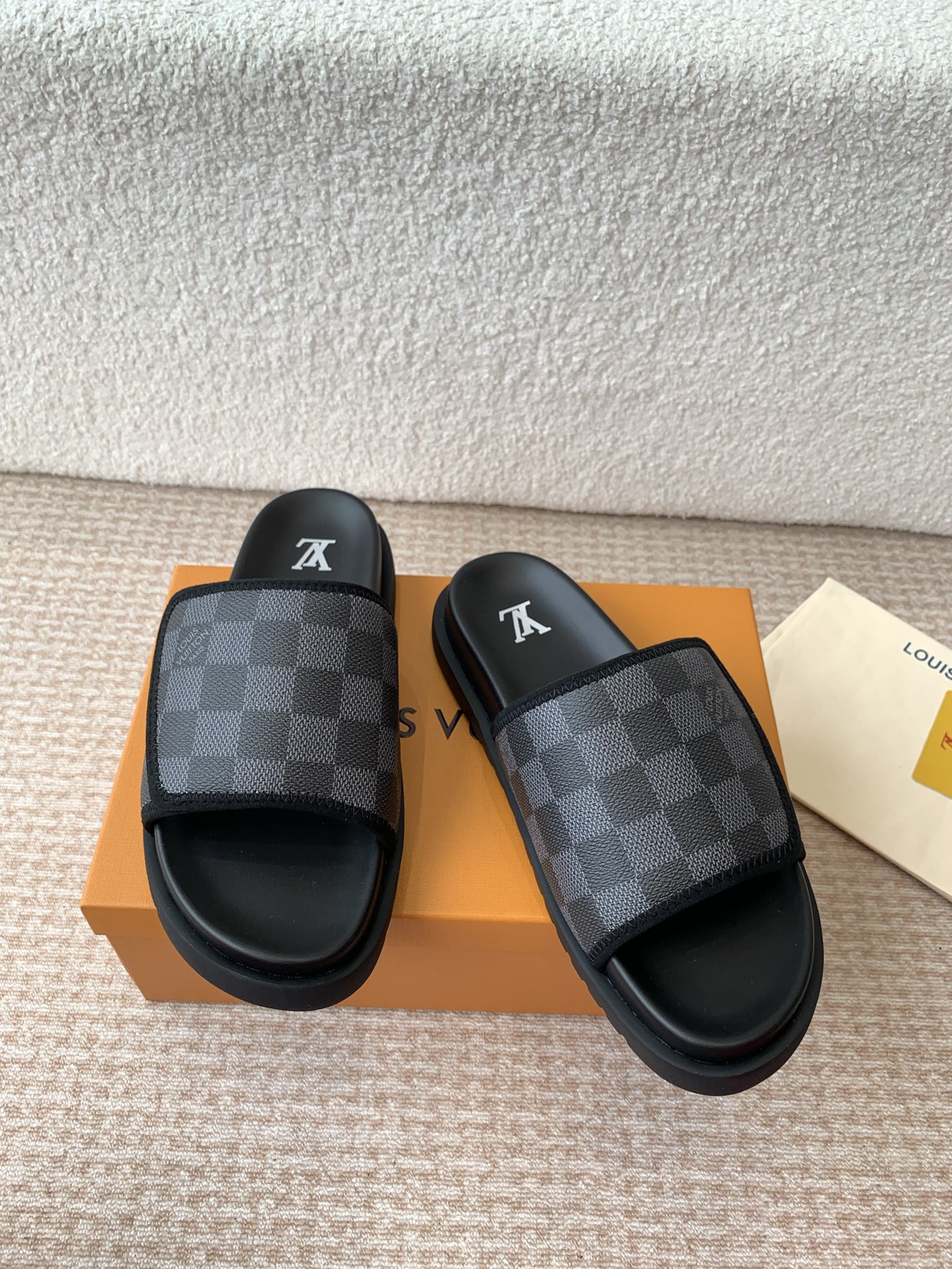 Louis Vuitton 2025SS Slides(EU38-46)