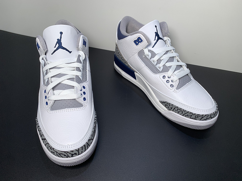 Air Jordan 3 Midnight Navy CT8532-140