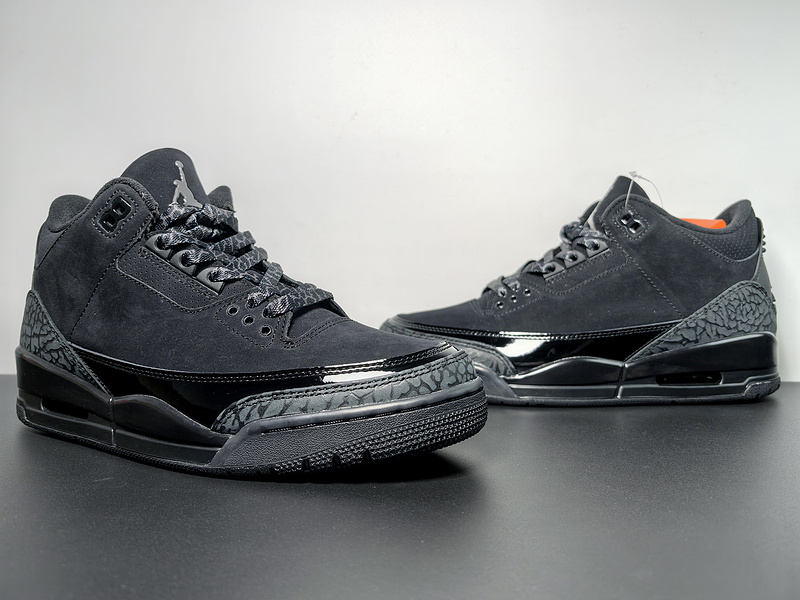 Air Jordan 3 “Black Cat”2025 CT8532-001