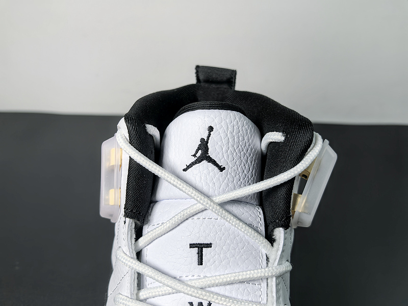 Air Jordan 12Taxi 130690-12
