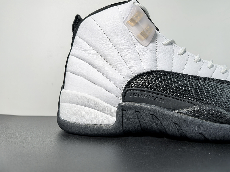 Air Jordan 12Taxi 130690-12