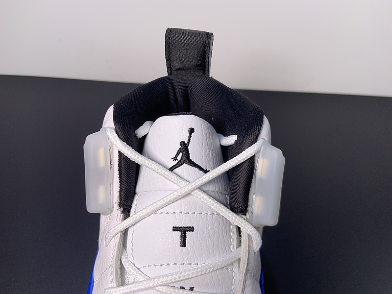 Air Jordan 12 “Blueberry”CT8013-140
