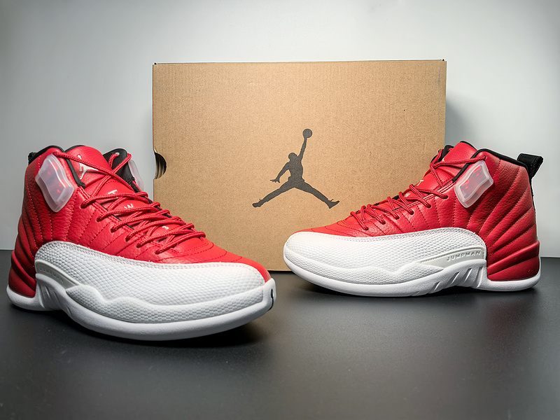 Air Jordan 12 Retro
