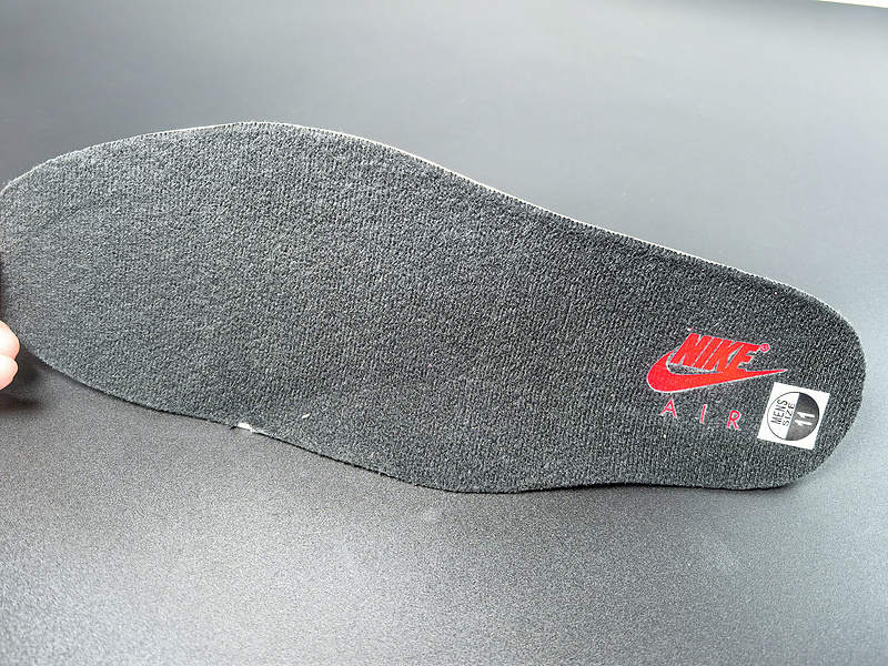 Air Jordan 4 “White Cement”FV5029-100