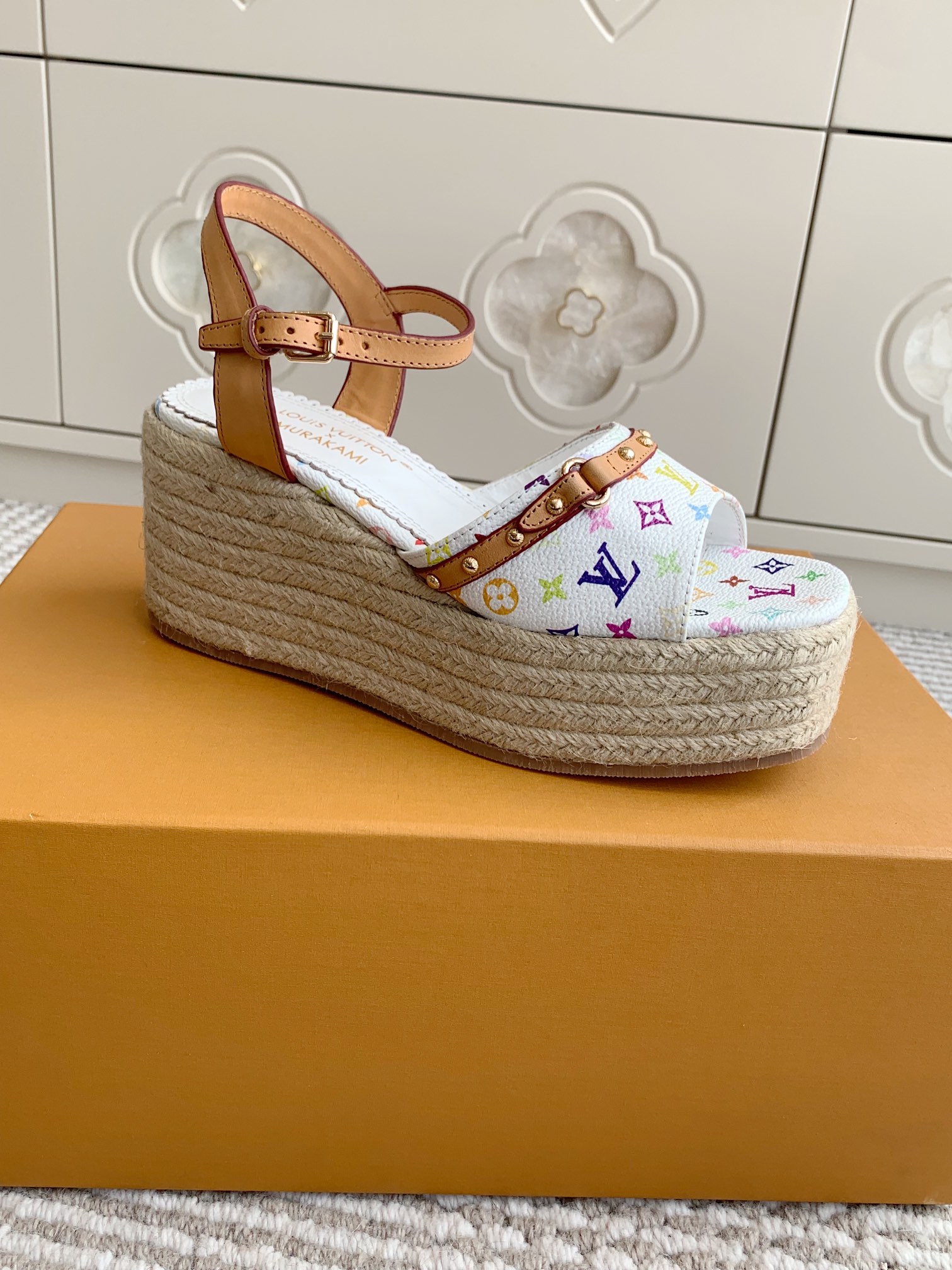 Louis Vuitton 2025SS Sandals(EU35-41)