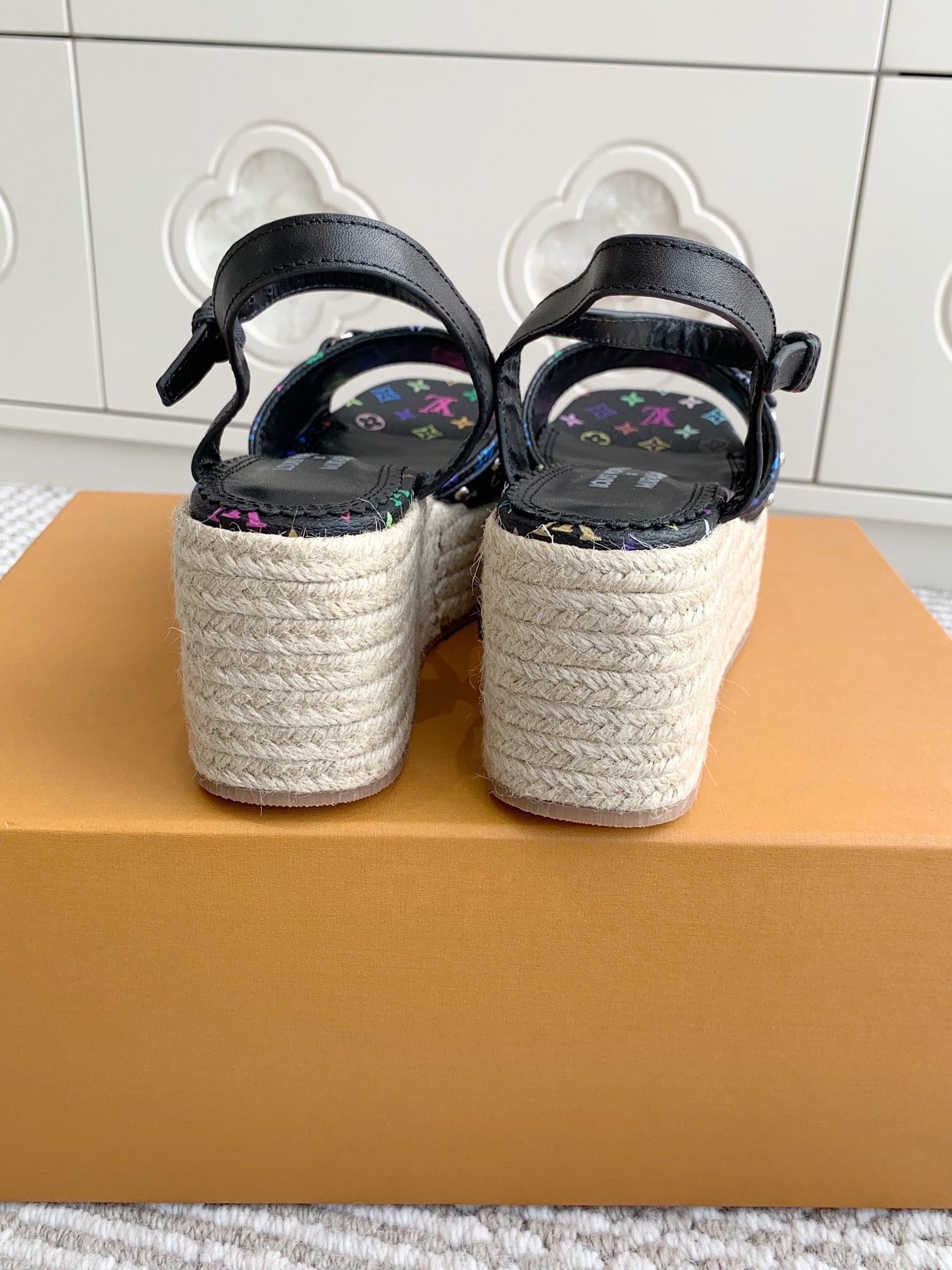 Louis Vuitton 2025SS Sandals-8CM(EU35-41)