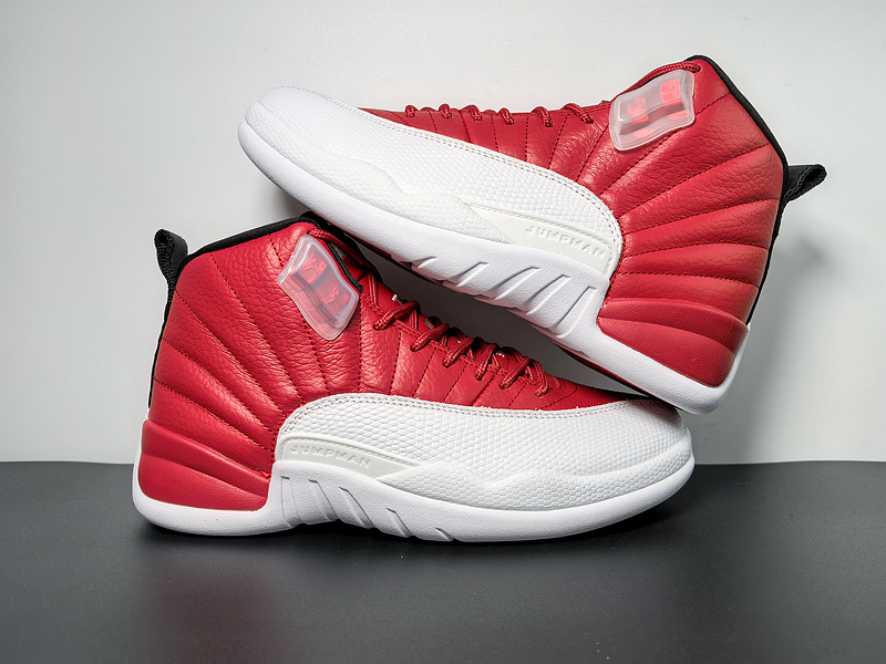 Air Jordan 12 Retro
