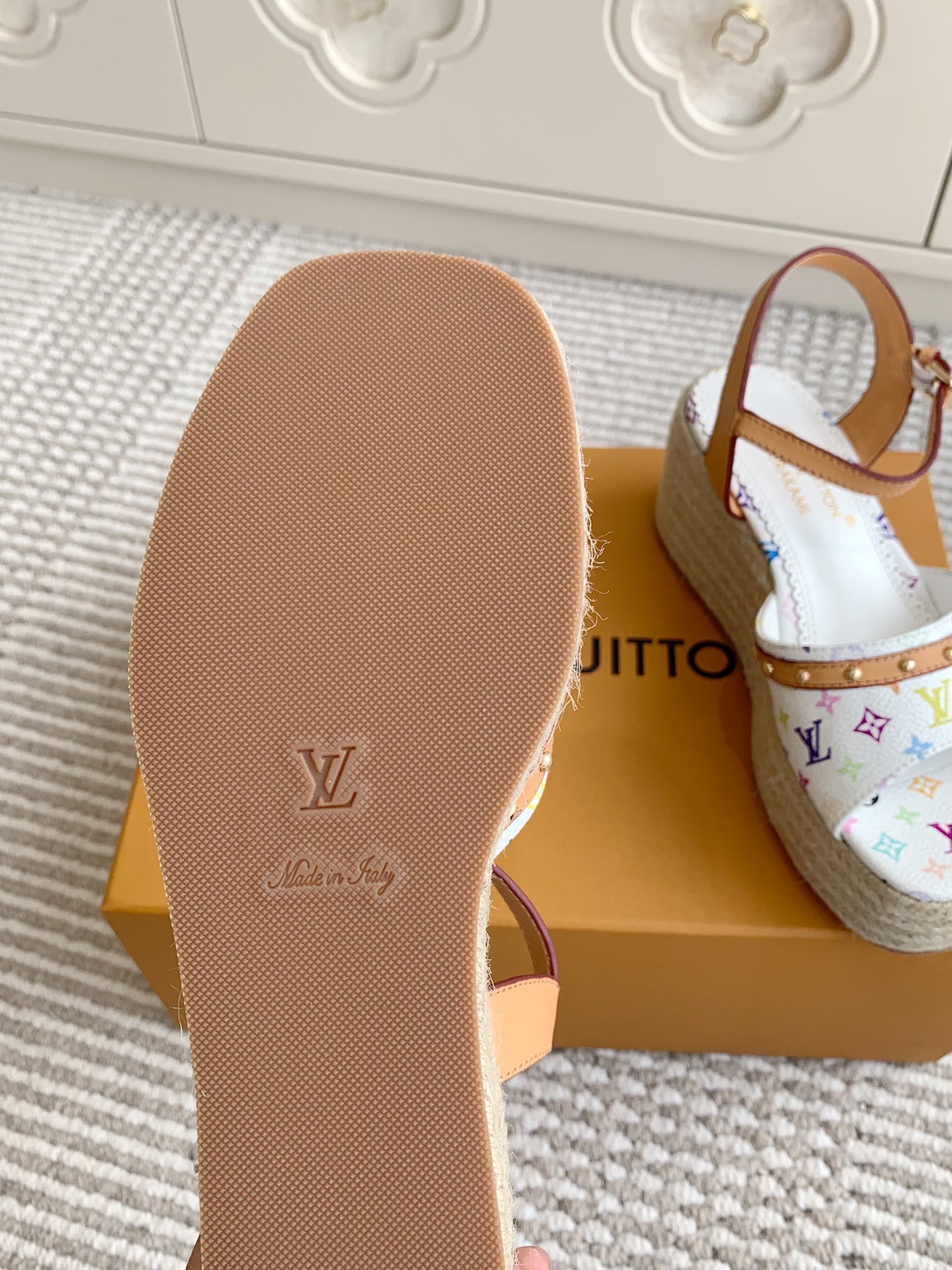 Louis Vuitton 2025SS Sandals(EU35-41)