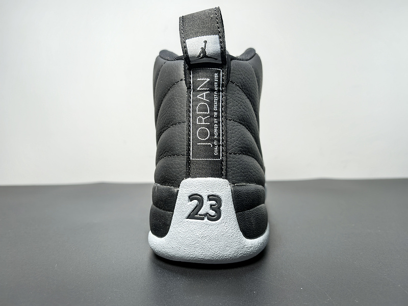 Air Jordan 12 “Wolf Grey”CT8013-010