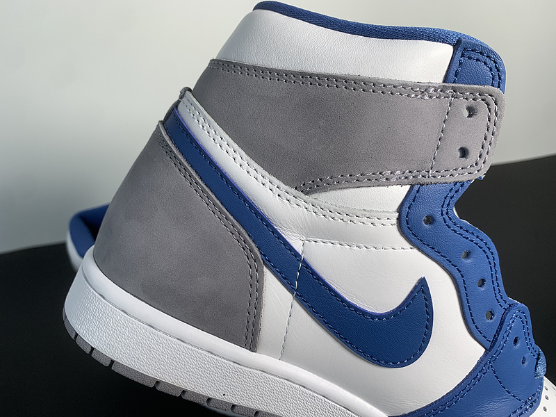 Air Jordan 1 High OG 