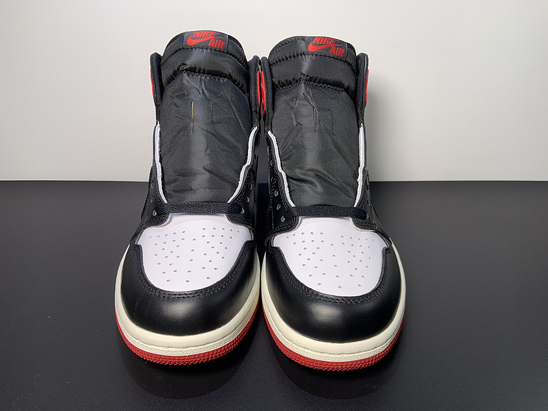 Air Jordan 1 High OG “Black ToeReimagined”DZ5485-106