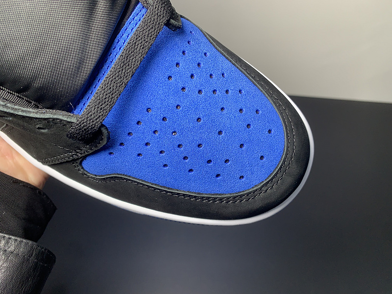Air Jordan 1 High OG “Royal Reimagined”DZ5485-042