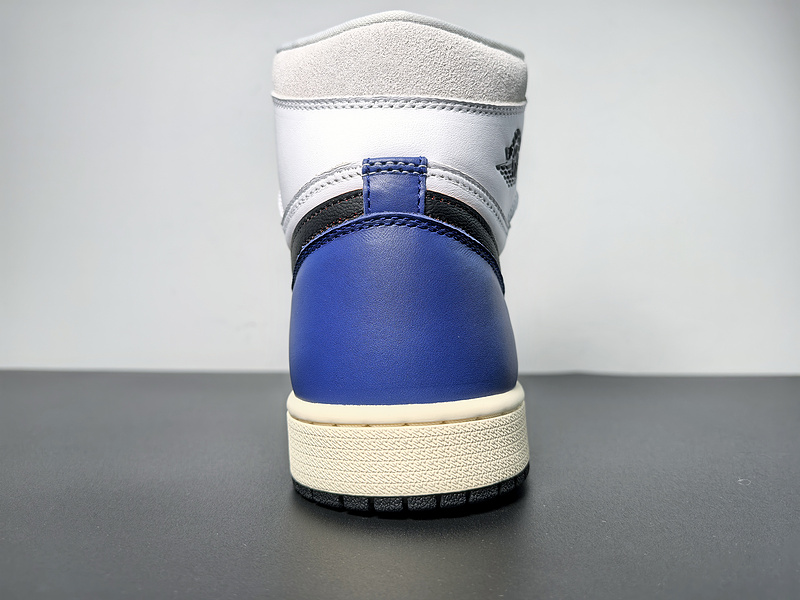 Air Jordan 1 High DZ5485-100