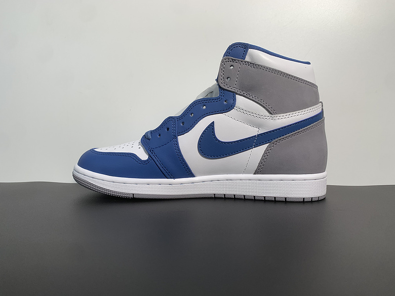 Air Jordan 1 High OG 