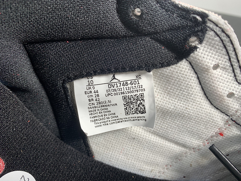 AIR JORDAN 1 HIGH OG “SPIDER-VERSE”DV1748-601