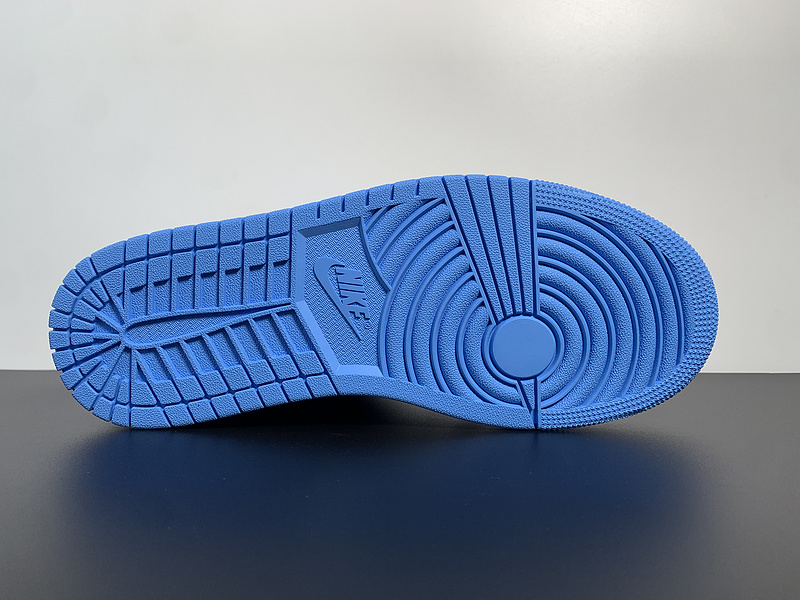 Air Jordan 1 High OG 