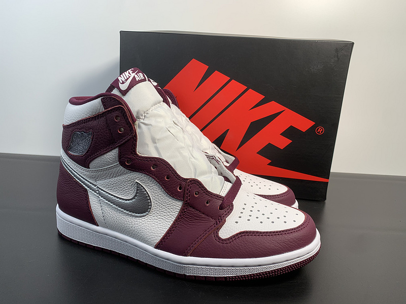 Air Jordan 1 Retro “Bordeaux”555088-611