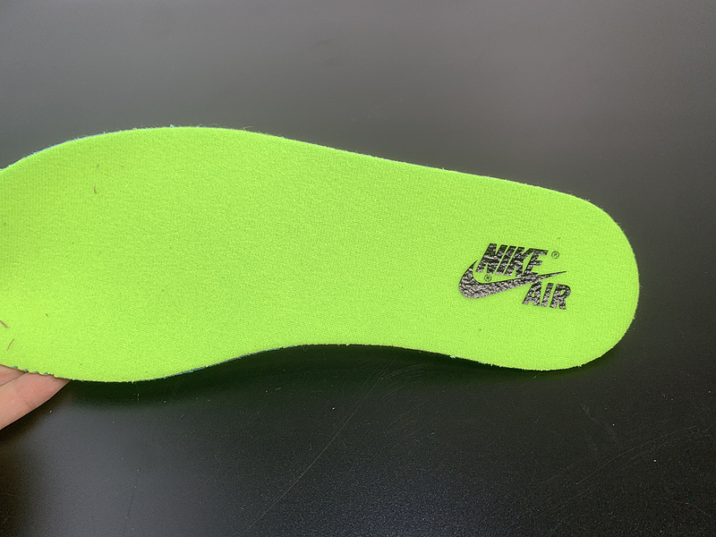 Air Jordan 1 High OG “Volt”555088-702