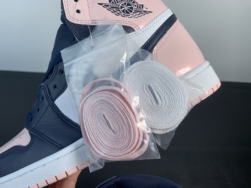 Air Jordan 1 High OG“Atmosphere”DD9335-641