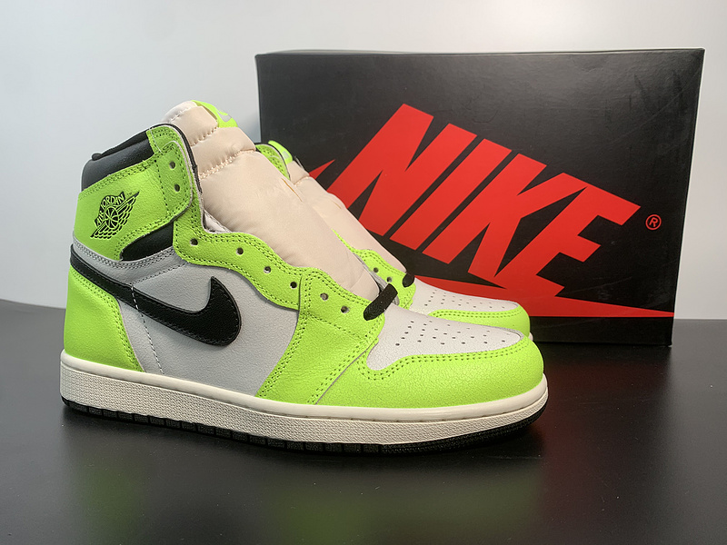 Air Jordan 1 High OG “Volt”555088-702