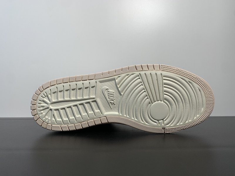 Air Jordan 1 Zoom Air CMFT CT0979-100