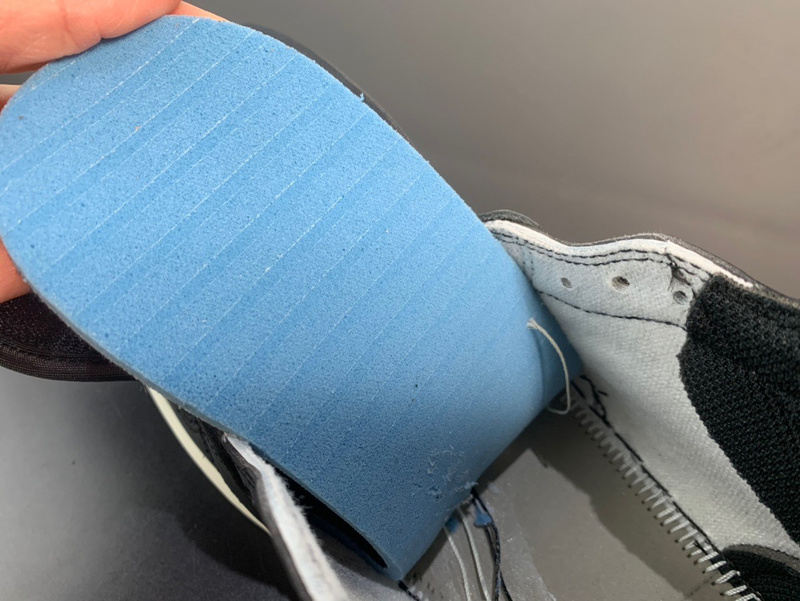 Air Jordan 1 Retro High Clay Green 555088-135