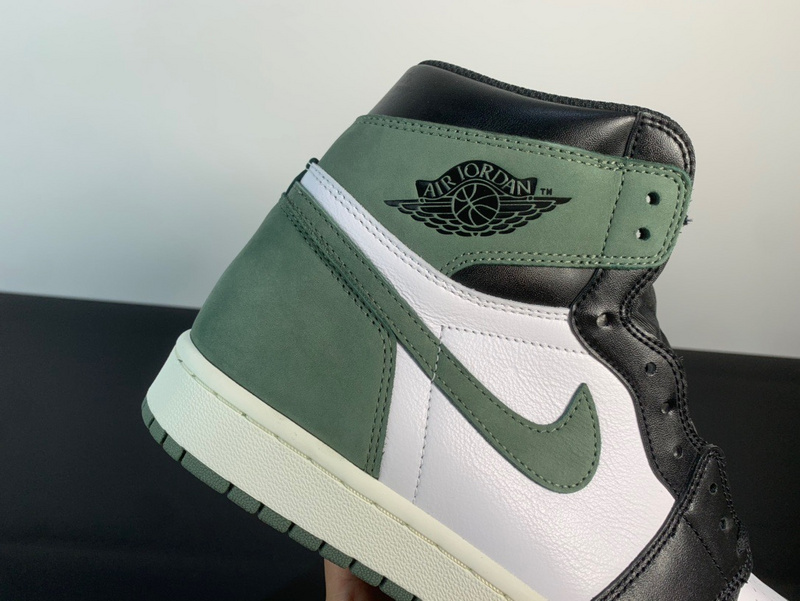 Air Jordan 1 Retro High Clay Green 555088-135