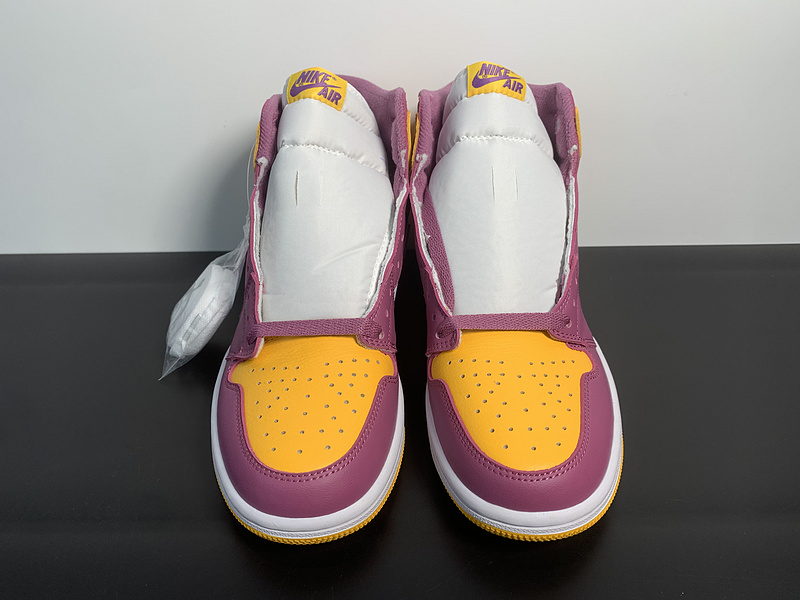 Air Jordan 1 “Obsidian”555088-706