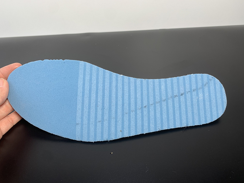 Air Jordan 1 High OG “Rebellionaire”555088-036