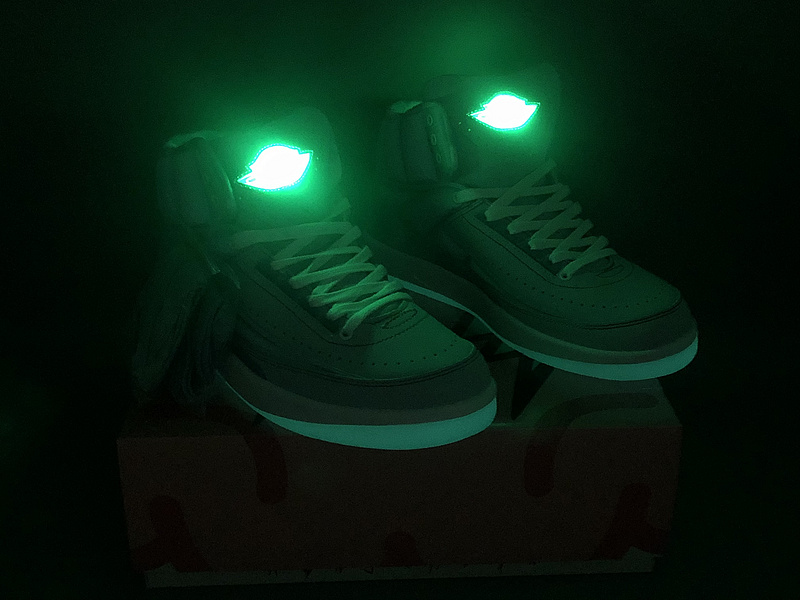 Jordan 2 Retro J Balvin DQ7691-419