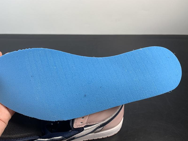 Air Jordan 1 High OG“Atmosphere”DD9335-641