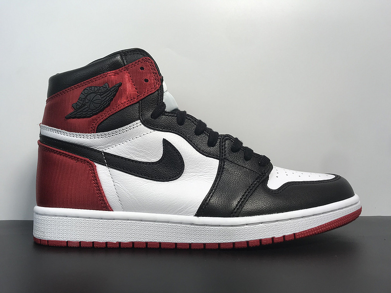 Air Jordan AJ1 Satin WMNS“Black Toe”CD0461-016