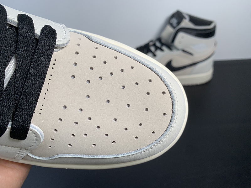 Air Jordan 1 Zoom Air CMFT CT0979-100