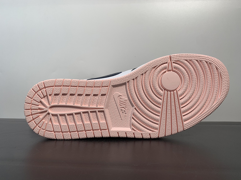 Air Jordan 1 High OG“Atmosphere”DD9335-641