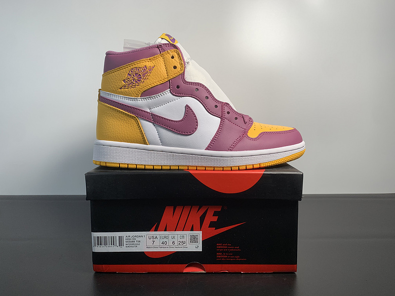 Air Jordan 1 “Obsidian”555088-706