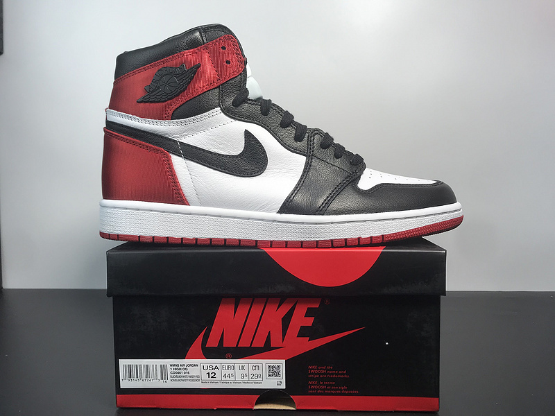 Air Jordan AJ1 Satin WMNS“Black Toe”CD0461-016