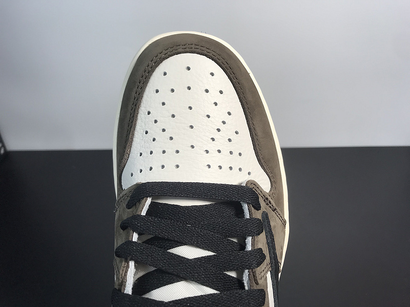 Travis Scott x Air Jordan 1 CD4487-100