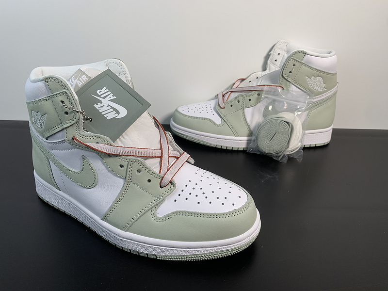 Air Jordan 1 Retro High OG“Seafoam”CD0461-002