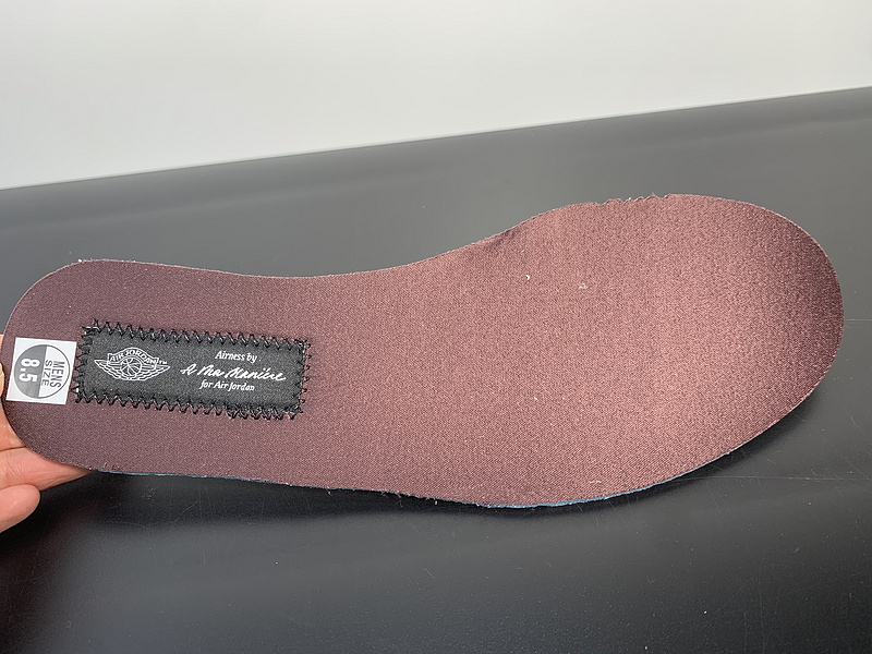 Nike Air Jordan 1 Retro High OG 