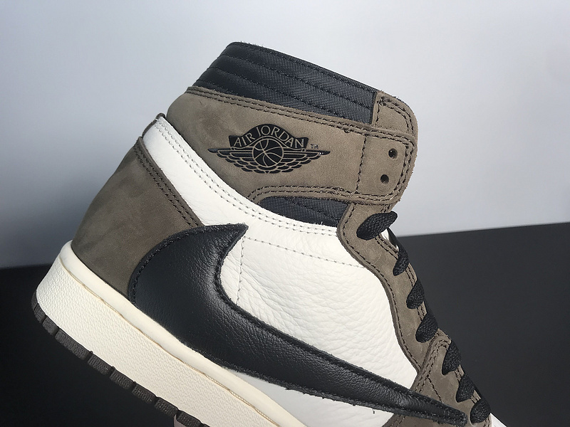 Travis Scott x Air Jordan 1 CD4487-100