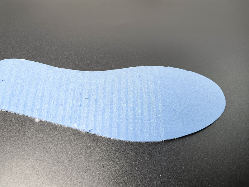 Travis Scott x Air Jordan 1 Low TD1228-111