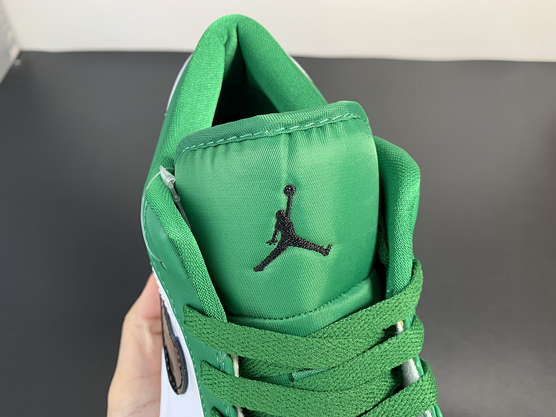 Air Jordan 1 Low 553558-301