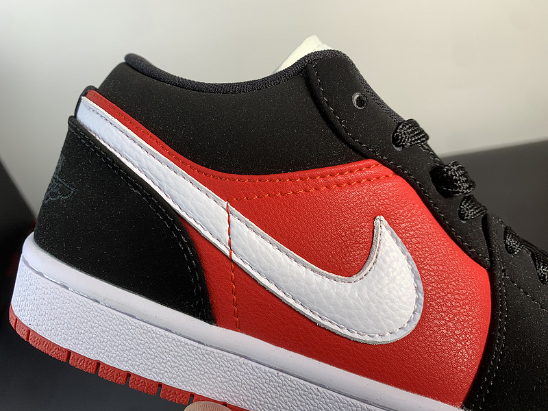 Air Jordan 1 Low DC0774-016