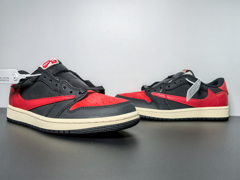 Travis Scott x Air Jordan 1 Low OG DM7866-061