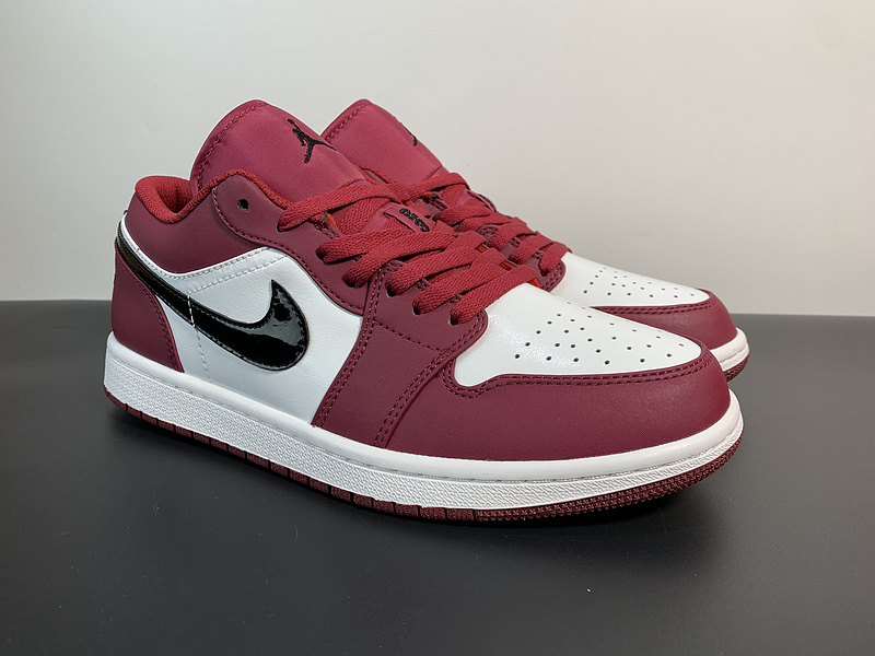 Air Jordan 1 Low “Noble Red 553558-604